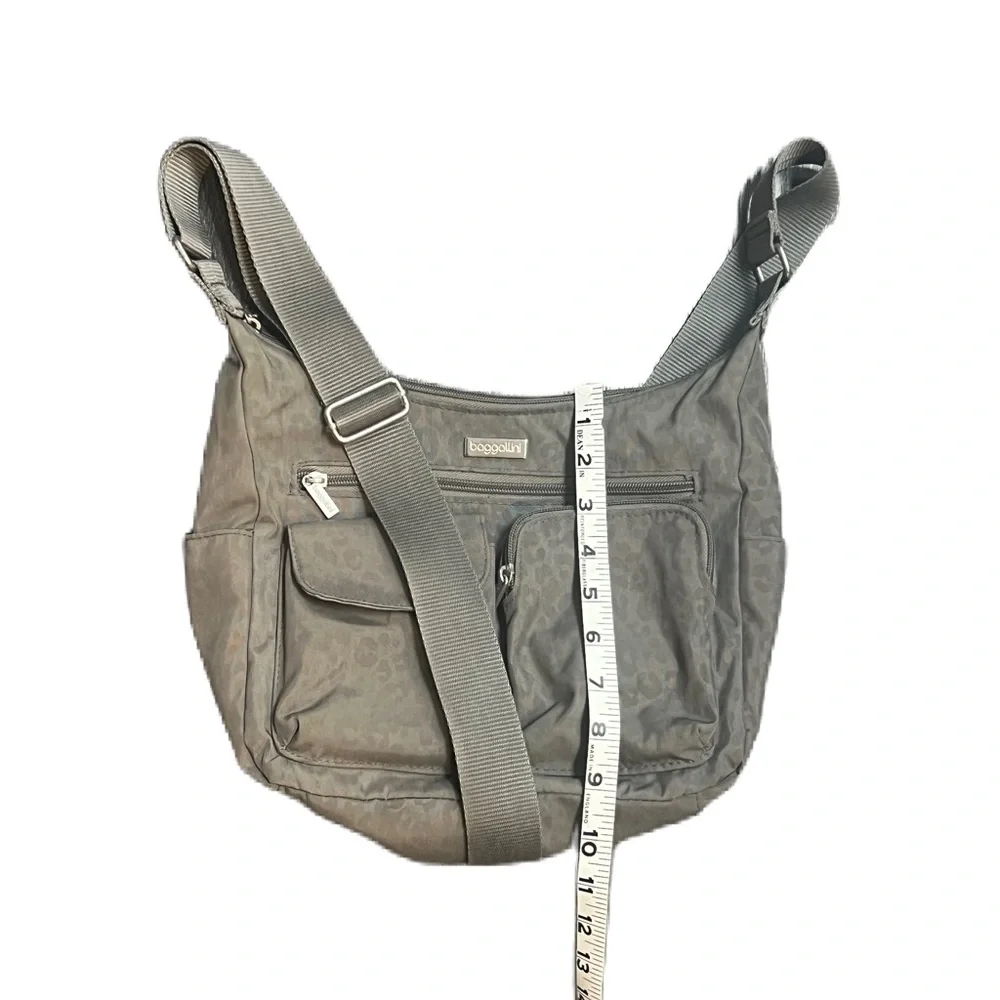 Baggallini Gray animal print Crossbody Bag